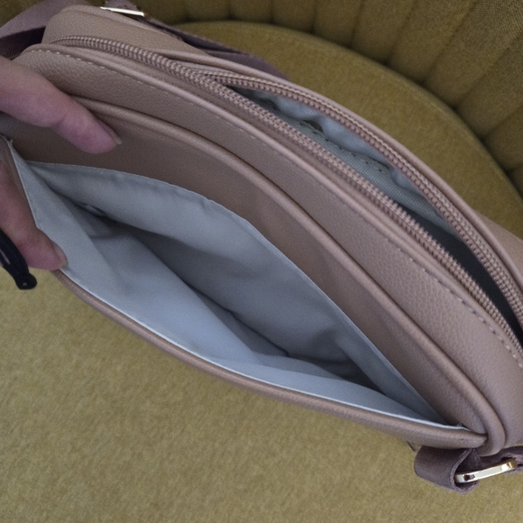 Ayla Fanny Pack - Picture 5 of 5